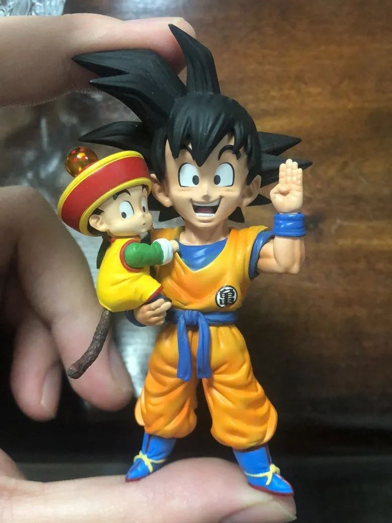 Father Goku Holding Son Gohan - Dragon Ball - LeaGue STUDIO [IN STOCk]